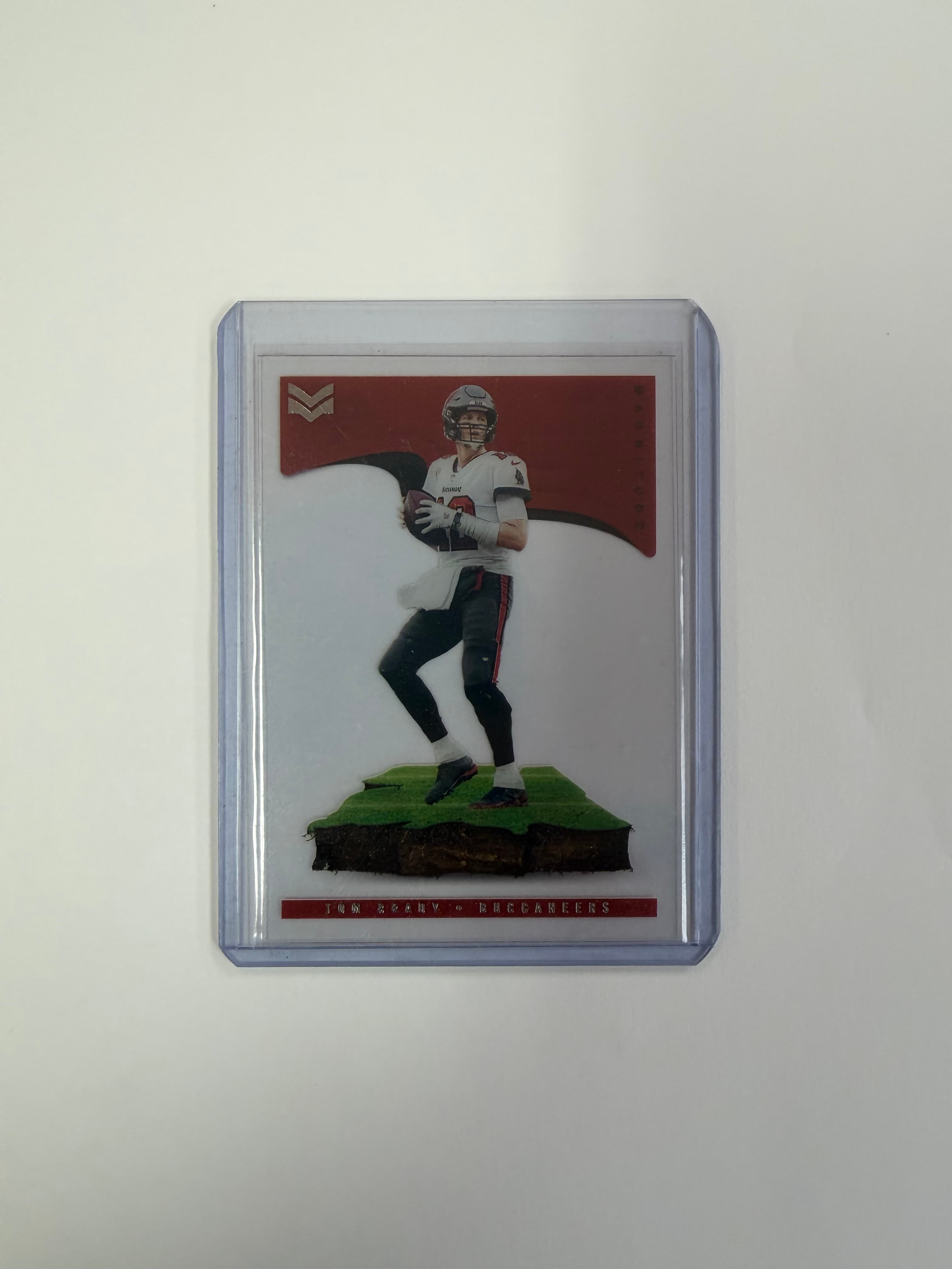 2021 Panini Chronicles Magnitude Tom Brady #MAG-17